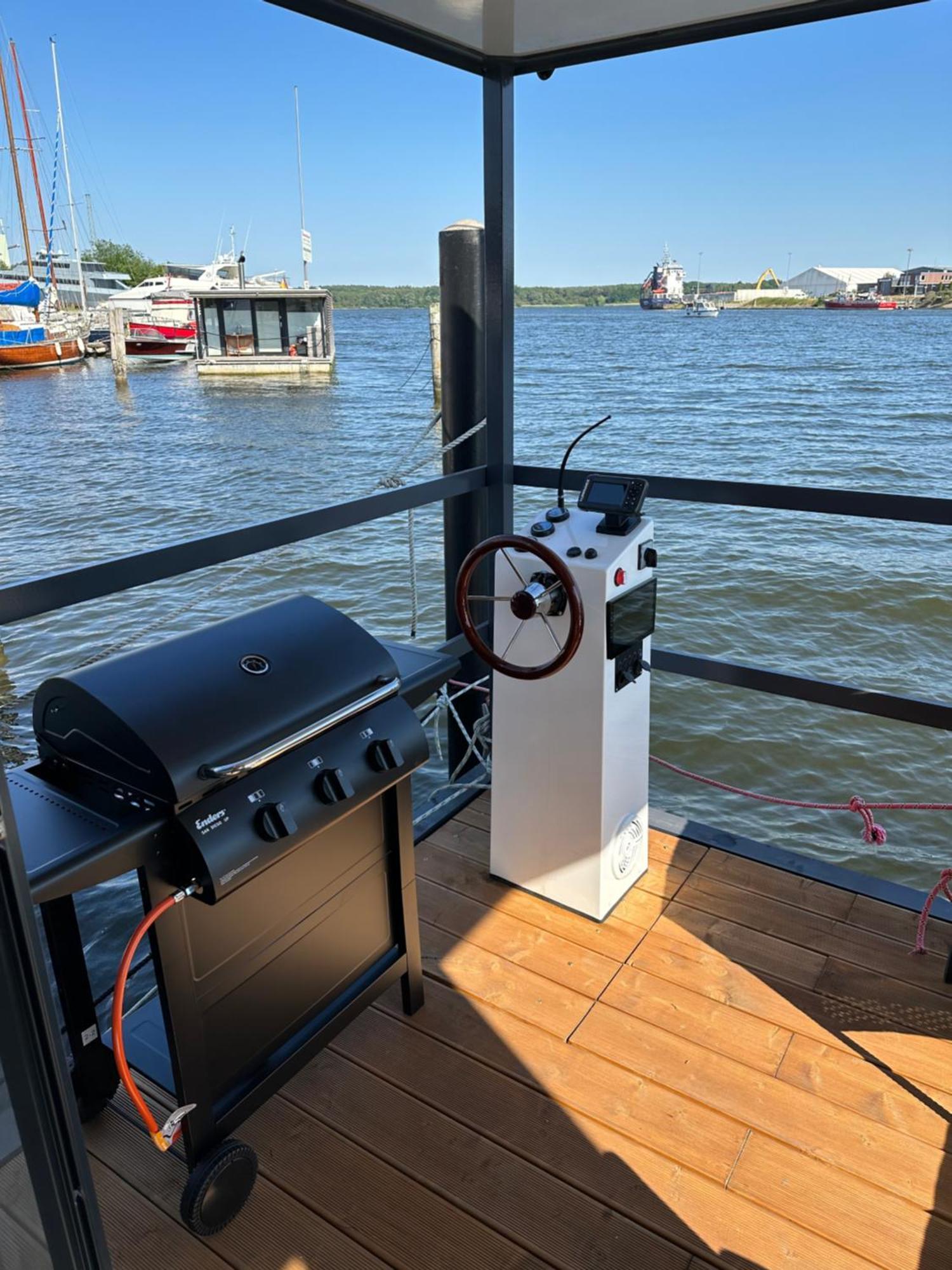 Premium Hausboot Trave Traum Leilighet Lübeck Eksteriør bilde